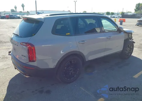 2021 Kia Telluride Ex z USA, uszkodzony, nr VIN 5XYP3DHC7MG184395